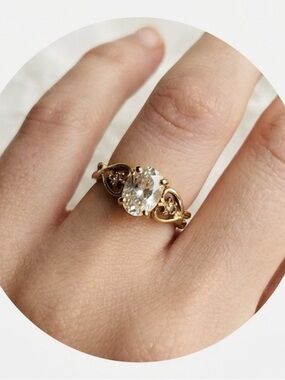 Vintage LIND 14K HGE Gold Genuine White Topaz Solitaire Ring Size 6.75